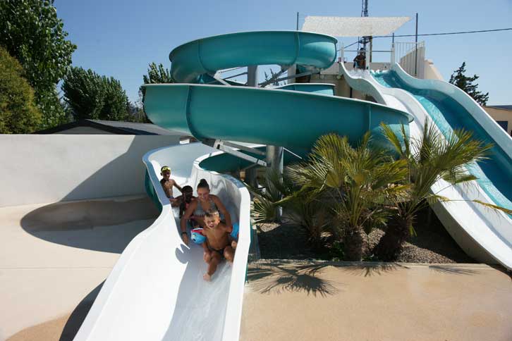 Toboggan de la piscine du camping Sellig au Muy